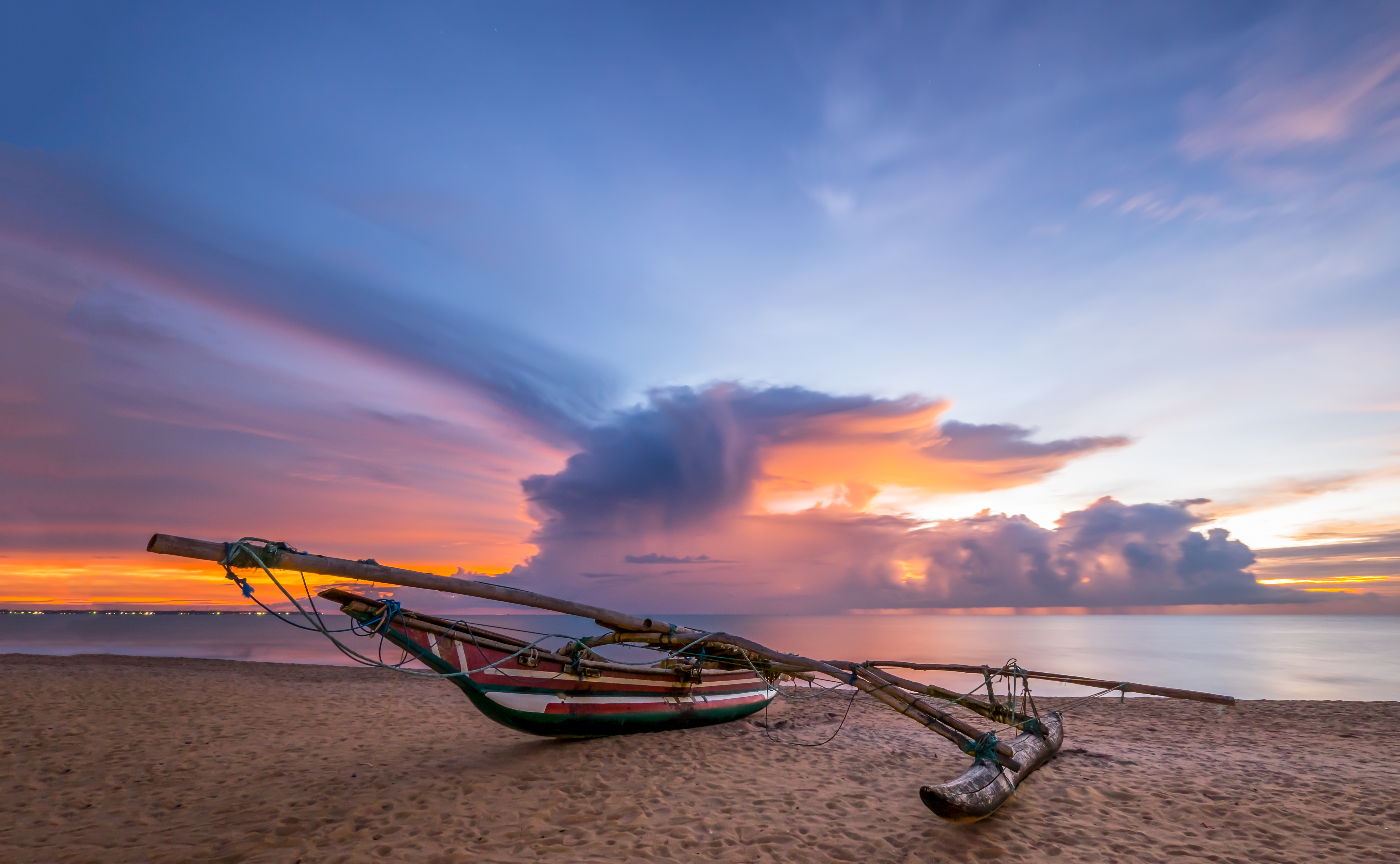 Чад великобритания шри ланка. Негомбо Шри Ланка. Негомбо Бич. Пляж Negombo Beach. Шри-Ланка Анекс.