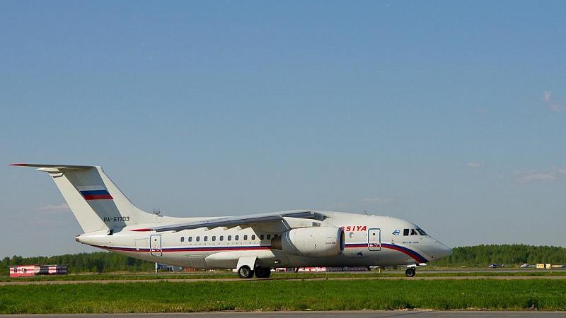 АН-148<br>ОАО «Авиакомпания Россия»